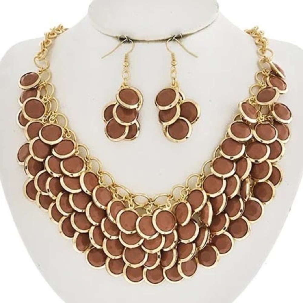 20” Gold and Brown Acrylic Charm Necklace Set